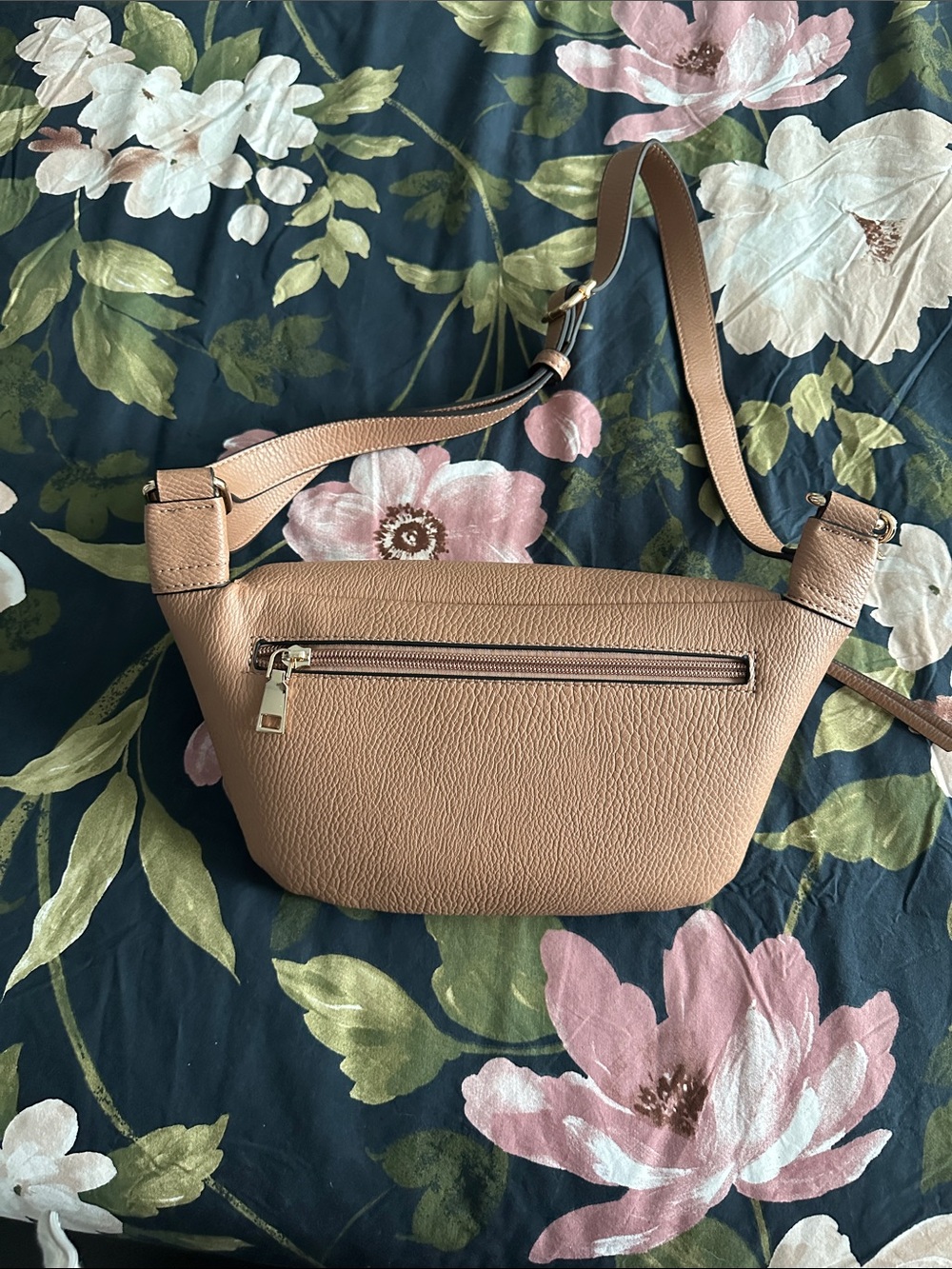 Poppy & Peonies Sidekick - Picture 2 of 3